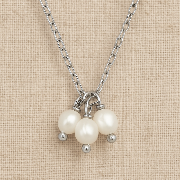 Calista Pearl Necklace
