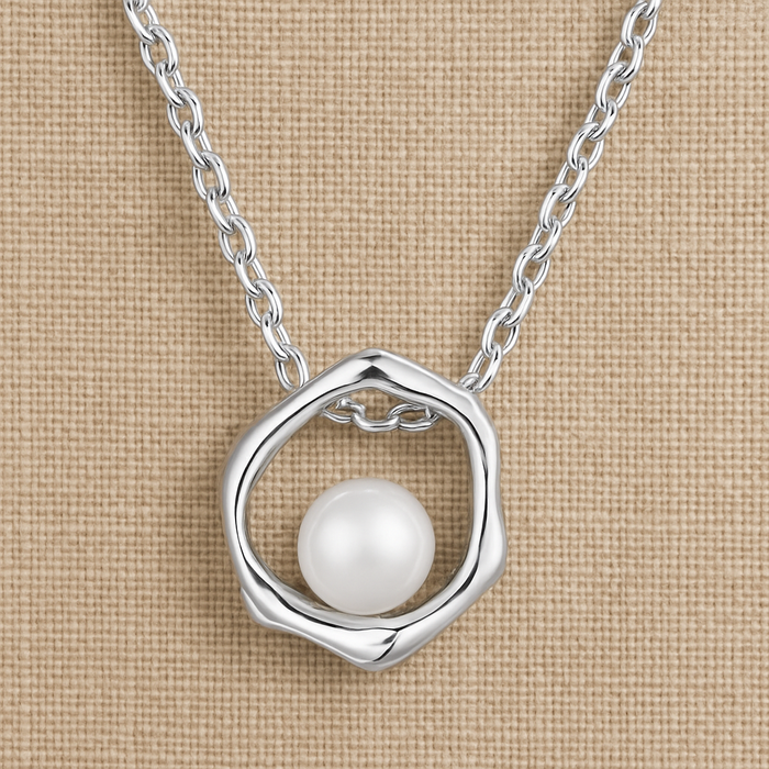 Solune Necklace