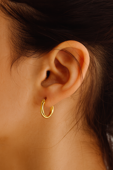 Sola Twisted Hoops