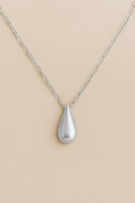 Ava Necklace