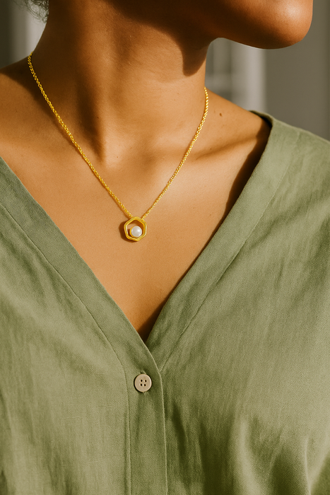Solune Necklace